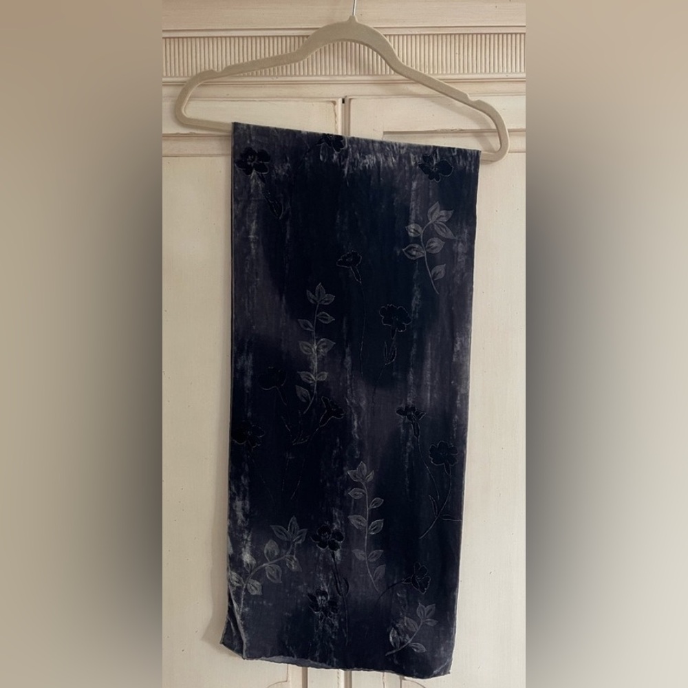 Scarf Gray Purple Silk/Rayon Blend Burnout Velvet Whimsygoth Dark Academia Goth